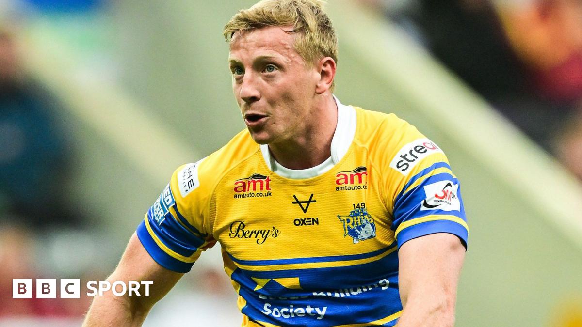 Leeds Rhinos: Lachlan Miller signs new two-year contract