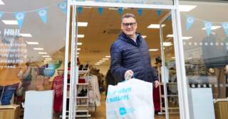 New Sue Ryder charity shop opens in Hull city centre to raise vital funds for people facing terminal illness