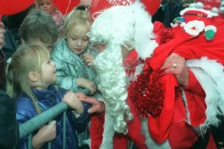 Nostalgic photos of Hull's Christmas Santa Parade as annual tradition gears up for 2025