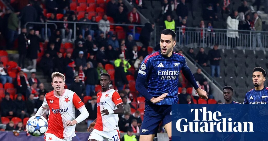 Arsenal make it 10 wins in a row as they cruise past Slavia Prague with Merino double | Champions League
