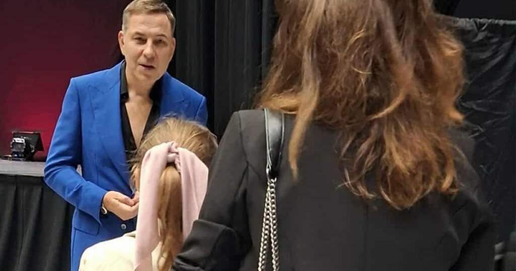 Man who filmed meet-and-greet with David Walliams for mum and daughter is appealing to find them