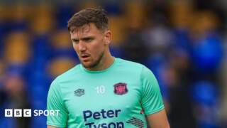 Charlie Wyke: Carlisle United striker opens up on 13 months out after leg break
