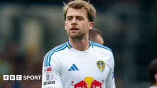 Patrick Bamford: Sheffield United sign former Leeds United striker on short-term deal