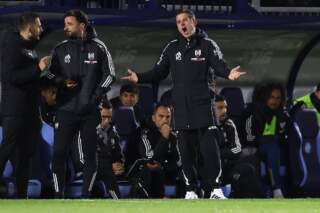 Leeds United's struggling Premier League rivals dealt hammer blow with star man out until February