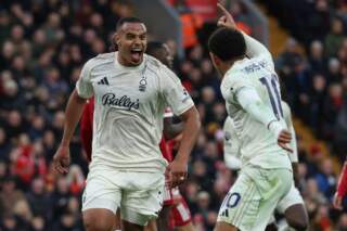 Fresh boosts for key Premier League rivals triggers big Leeds United first and change for Aston Villa visit