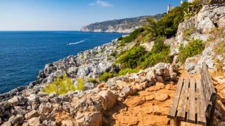 Hiking in Puglia – Blog by Bookings For You
