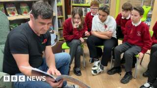 Hero dog story teaches Leeds children about World War Two