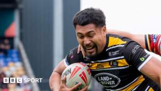 Toa Mata’afa: York Knights full-back signs new deal for 2025