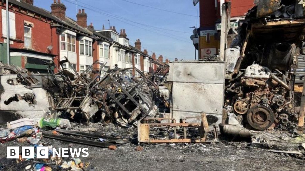 Harehills disorder accused was caught on CCTV, trial hears