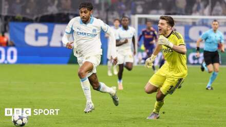Newcastle v Everton: Will Pope be dropped for Ramsdale?