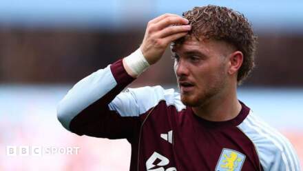 Harvey Elliott: Aston Villa seeking solution for on-loan Liverpool player