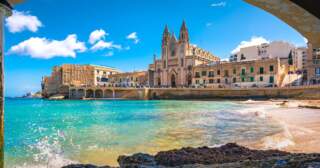 You can currently book Spain and Portugal holidays for less than £150pp in 2026