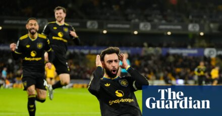 Fernandes at the double as Manchester United ease past Wolves amid fan unrest | Premier League