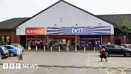‘Substantial’ stock stolen in Leeds Harehills B&M shop ram-raid