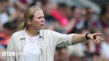 West Ham sack manager Rehanne Skinner after one win in 11 WSL games