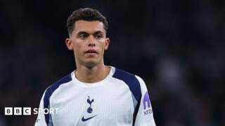 Brennan Johnson: Tottenham open to selling forward