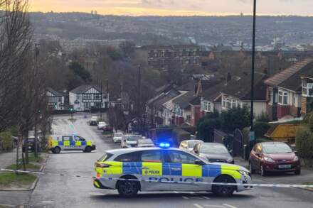 Cooks Wood Road: Sheffield police seal off residential street in Shirecliffe