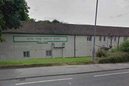 Village youth hall near Pontefract can be turned into new off-licence