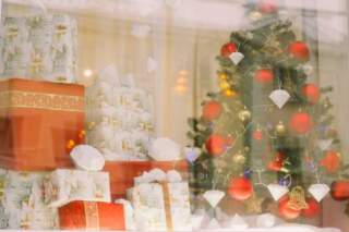 Wakefield BID announces return of Christmas window display competition for local businesses
