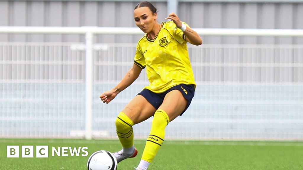 ACL-hit Essex female footballer’s plea for more support