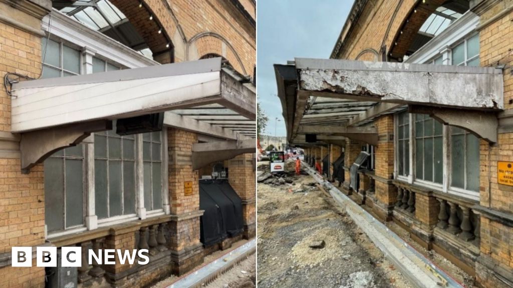 York Station bus shelter at risk of collapse to be dismantled