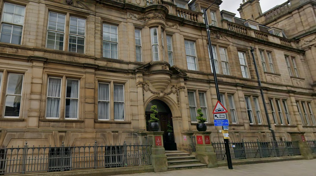 Sheffield shops: Off-licence selling vapes applies to open opposite four-star Leopold Hotel