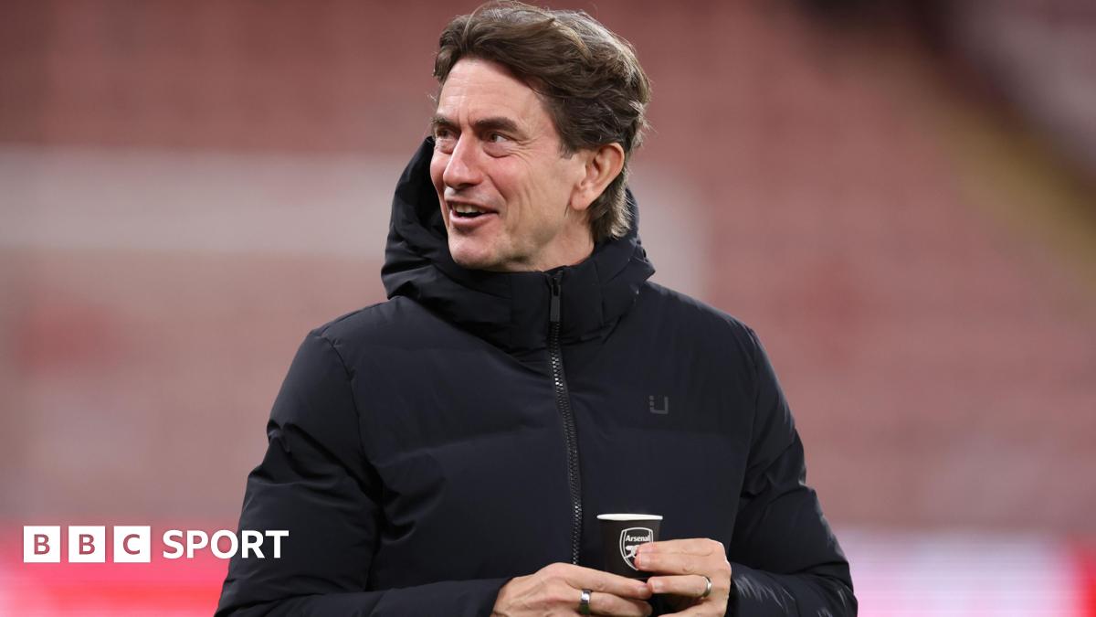 Thomas Frank: Spurs boss under more pressure and scrutiny after holding Arsenal-branded cup