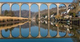 I visited beautiful Cornish village with stunning views and pretty pub