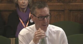 DWP explains ‘streamlined’ system to access £4,300 payments