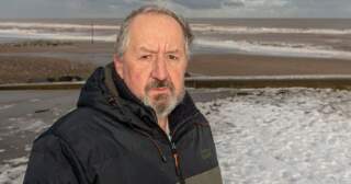 Withernsea tragedy – Man emotionally speaks of his desperate efforts to save mum and daughter
