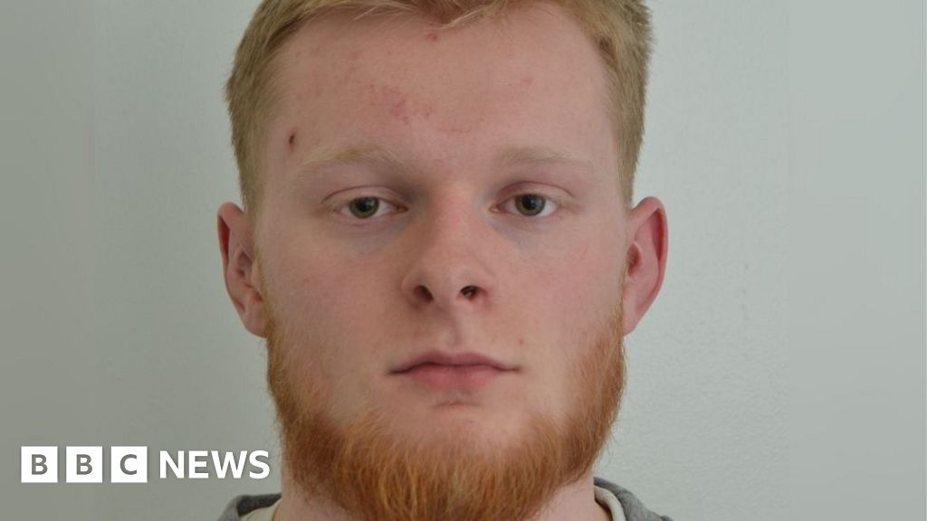 Man jailed over shopping centre terror plot