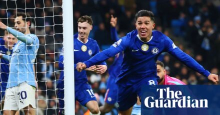 Fernández stuns Manchester City with late equaliser for managerless Chelsea | Premier League