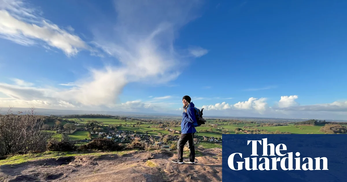A perfect winter walk between two great pubs in Cheshire | Walking holidays
