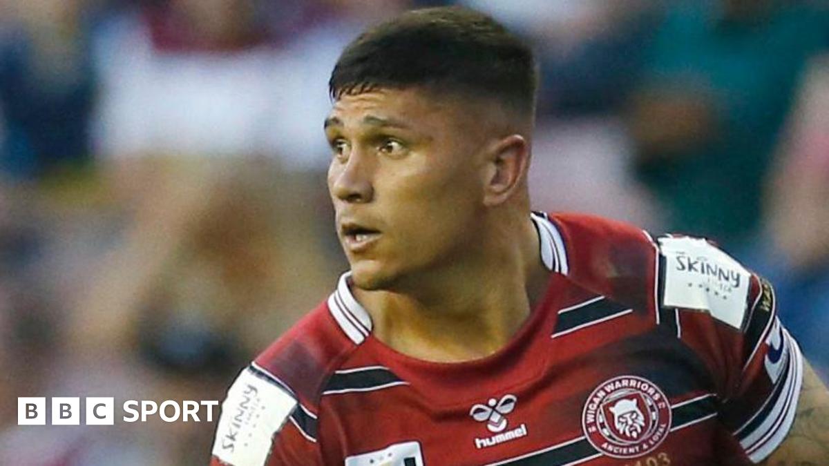 York Knights: Experienced prop Mitch Clark signs contract for 2026