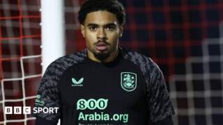 Owen Goodman: Barnsley sign Crystal Palace goalkeeper on loan