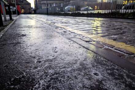 Sheffield City Council trialling new small gritter to improve safety on city centre pavements