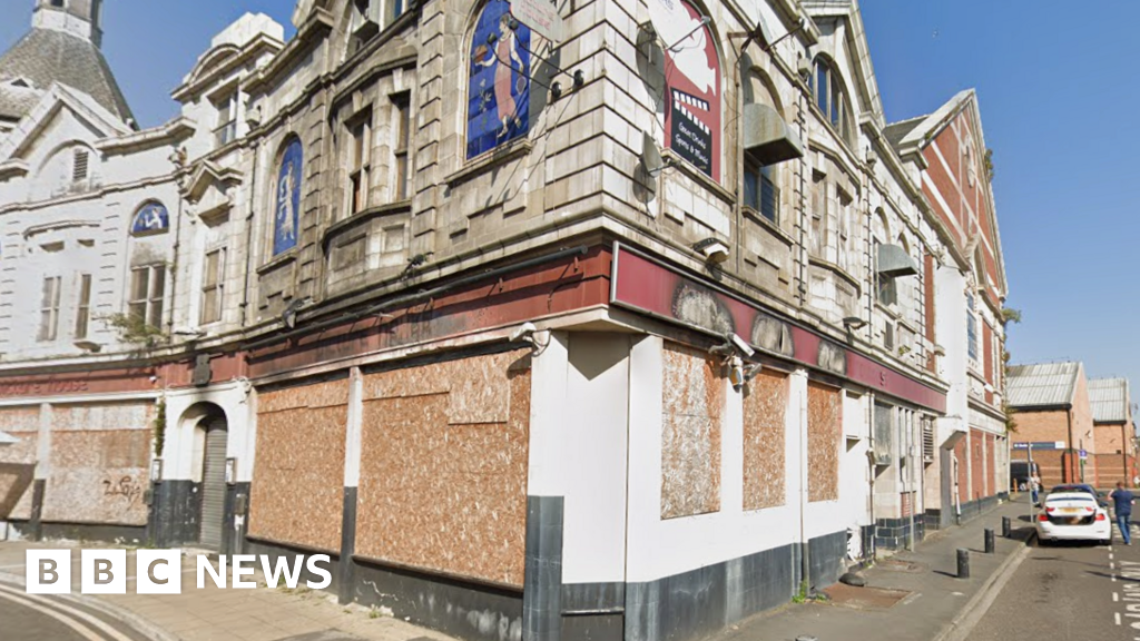 Fresh apartments plan for ‘eyesore’ former cinema in Castleford