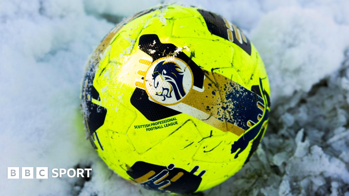 Five SPFL games off because of snow with further inspections to come