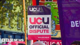 College staff in England prepare for strike action over pay