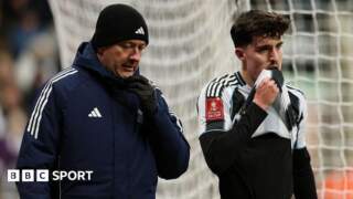 Newcastle: Livramento injury leaves Howe’s side ‘really stretched’
