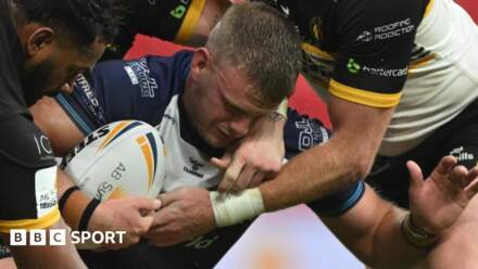 Jimmy Beckett: Castleford Tigers sign Featherstone Rovers prop