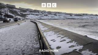 'They're making snowmen on the beach!'