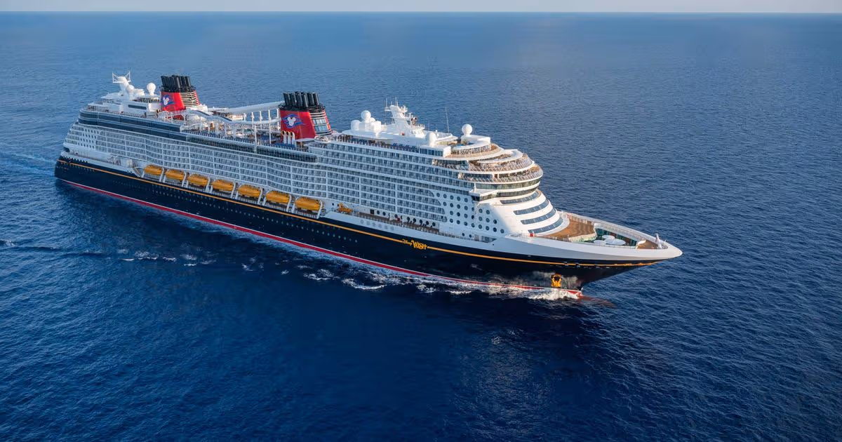 I got a sneak peek inside the £30k-a-cruise suite onboard the Disney Wish