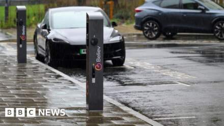 First on-street EV chargers installed in city