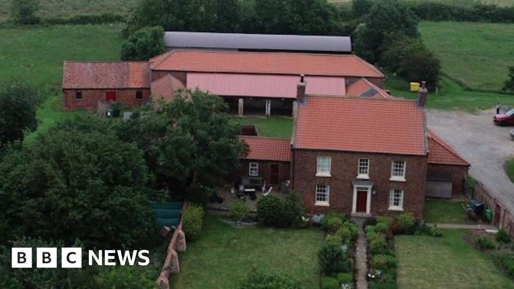 Boutique hotel plans for farmhouse and barns