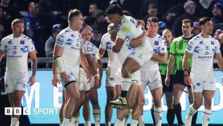 Super League: Wakefield Trinity 16-18 Toulouse Olympique