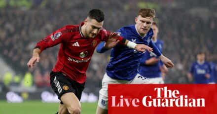 Everton v Manchester United: Premier League – live | Premier League