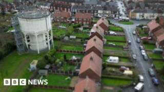 Water woes force Goldthorpe residents to store supplies in baths