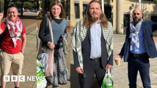 Palestine protesters jailed for criminal damage