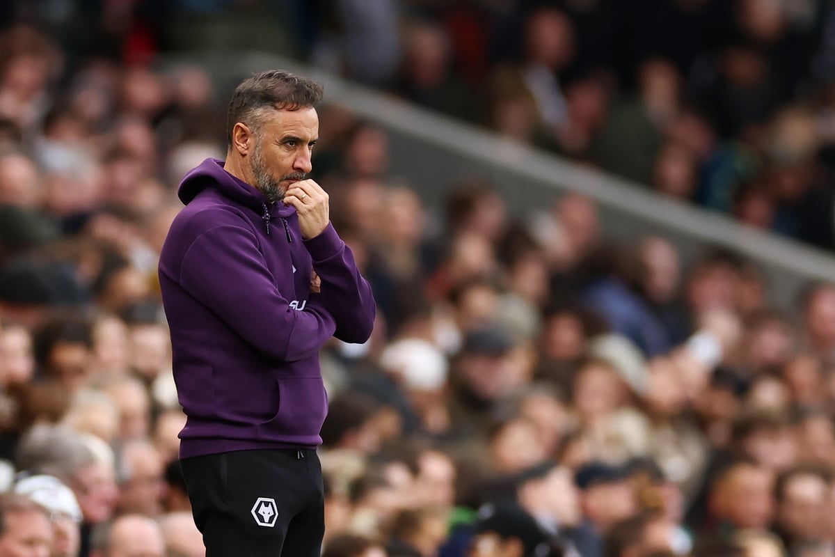 Leeds United relegation rivals agree deal for new manager after shock sacking